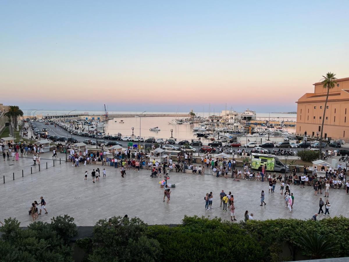 Una Finestra Sul Mare バーリ エクステリア 写真